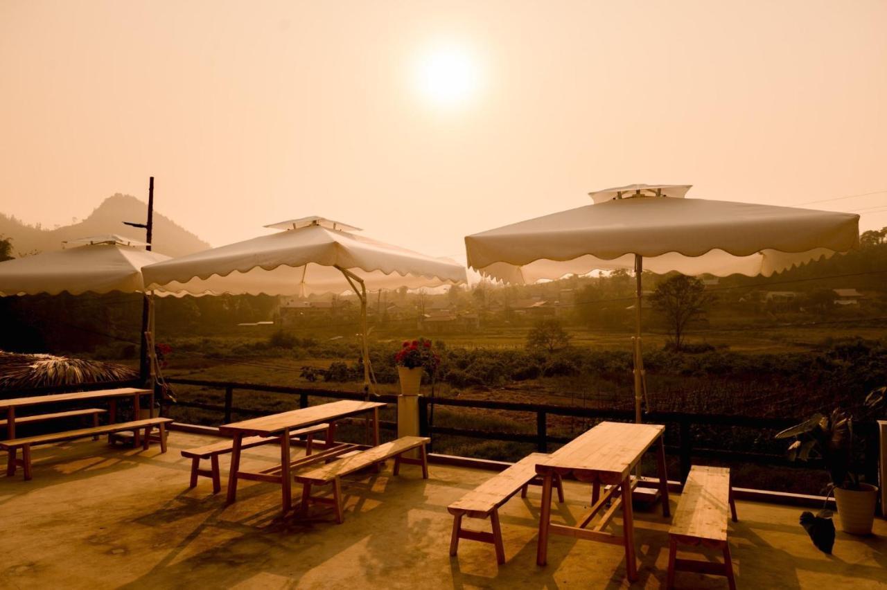 Le Chalet Homestay Bac Ha  Buitenkant foto